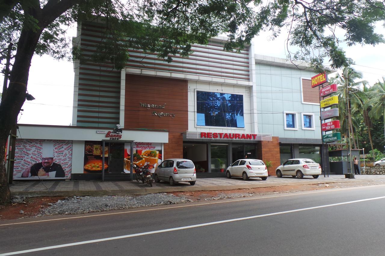 Hotel Wayanad Regency Kedavur Екстер'єр фото
