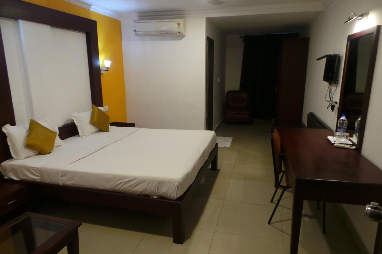 Hotel Wayanad Regency Kedavur Екстер'єр фото