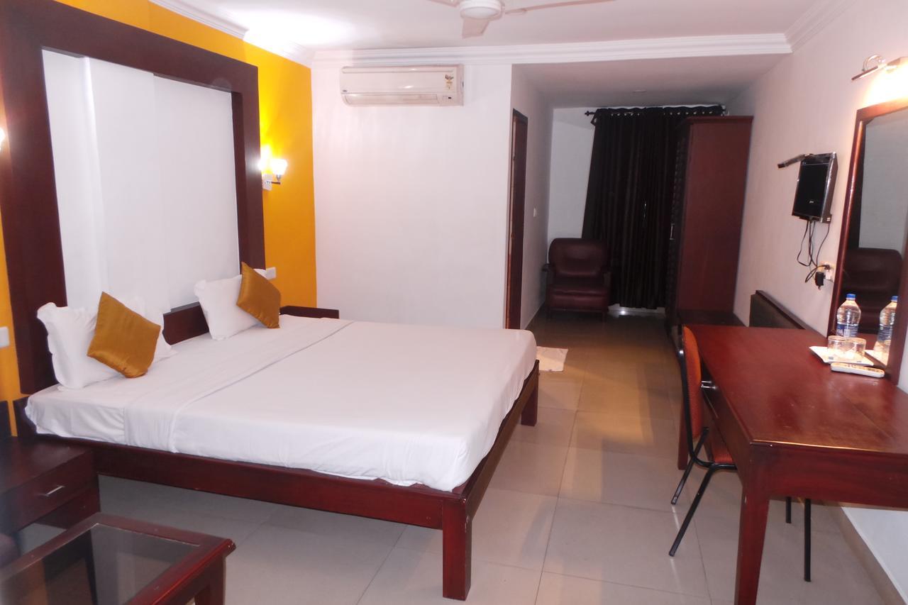 Hotel Wayanad Regency Kedavur Екстер'єр фото
